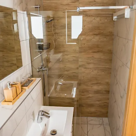 Jazorna Horská chata *